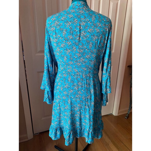 Ruffle Wrap Dress L/G 12/14 Bell Sleeves Floral NWT - Picture 6 of 10